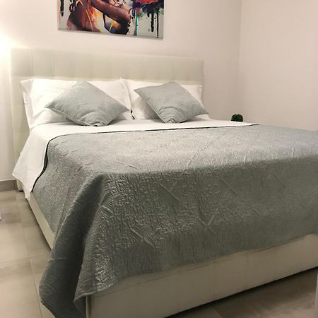 Апартаменты Loft Сирмионе Экстерьер фото